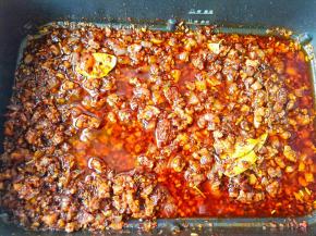 静置晾透可以装瓶冷藏。