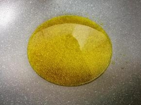 热锅热油。