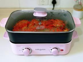 盖上盖子，中火煮15分钟。