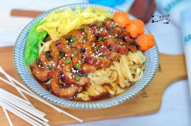 鳗鱼面