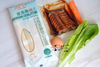 准备好主要食材。