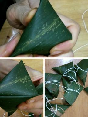 包的时候用拇指和食指压住两边，把上面的叶子往下压；再往右折一次，用棉线绑紧即可。
