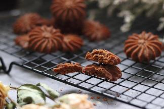 酥酥脆脆的红糖咖啡曲奇