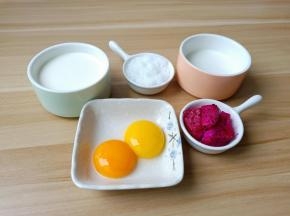 准备好所有的食材。