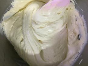 做好的蛋糕糊状态。