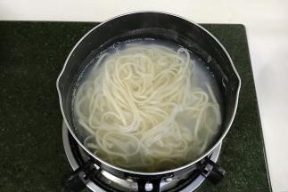 煮6～7分钟至熟。