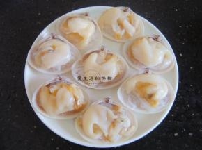 把螺肉放上去。