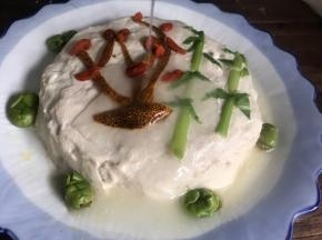 把勾好的芡汁淋在豆腐上面即可