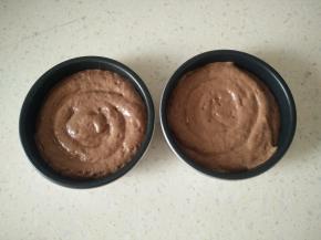 挤入模具一圈。