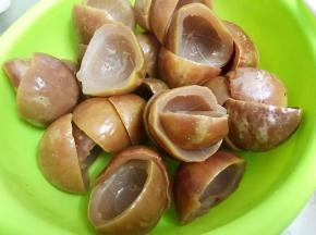 果皮煮软后捞出