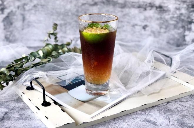 柠檬咖啡气泡水