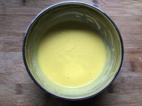 搅拌至顺滑状态即可