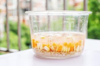 加入食材1.2倍的水。