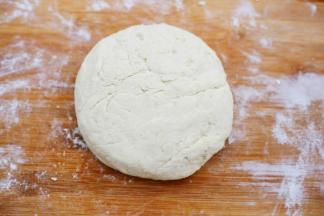 揉成土豆面团。