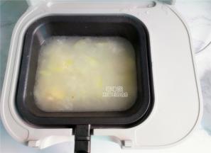 这样一锅汤只需18分钟就完成了，超级简单的。