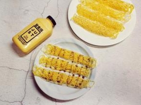 可以挤上糖浆或沙拉酱增加风味