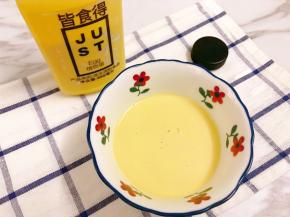 碗里倒出100克植物蛋