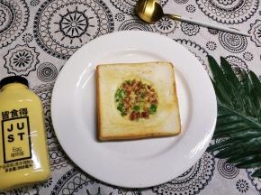 盛出放碟子里，剩下的依次做好