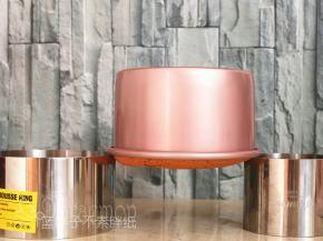 出炉后震两下，倒扣放凉。