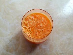 浓稠好喝的橘子汁，比冷饮店的好喝