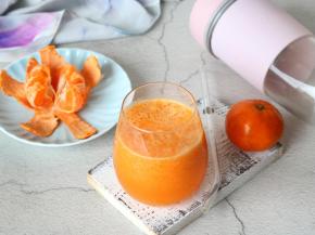 自己做的橘子汁，一杯不到1块钱