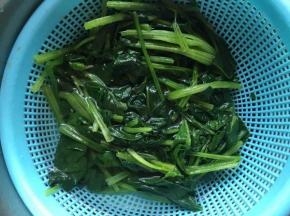 捞出过凉水；