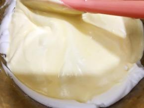 最后一次把蛋白跟蛋黄糊混合