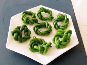 豇豆环依次全部做好