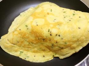 用铲子铲出来切块