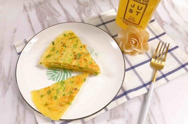 香葱芝麻鸡蛋饼