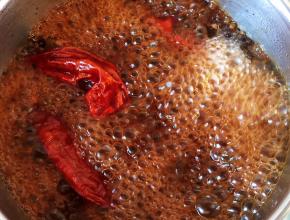 熄火，鸡肝不用捞出