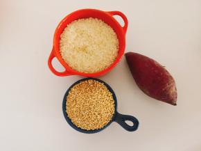 准备好食材。这款藜麦是不需要提前浸泡的。