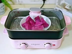 盖上盖子大火烧开，转中火蒸15分钟，断电焖5分钟。