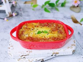 装饰了薄荷叶。