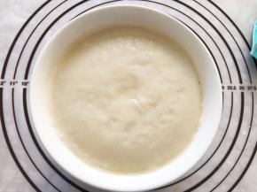 用筷子戳里面，不流动状态即可