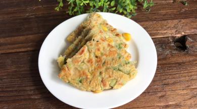 出锅后切成块，装入盘中