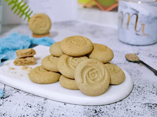 黑芝麻核桃饼干