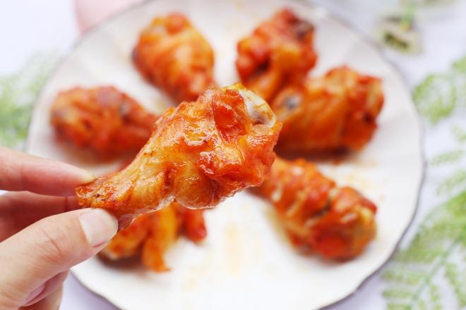 骨头都啃光的奥尔良鸡翅根