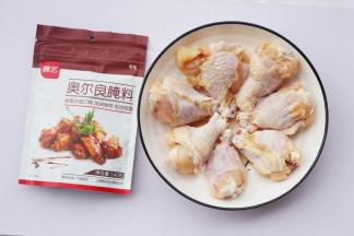 准备好所有食材。