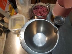 准备好全部的食材。