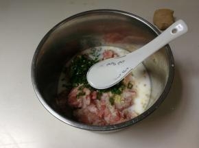 放入淀粉水