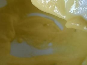 小火搅拌至粘稠就可以。