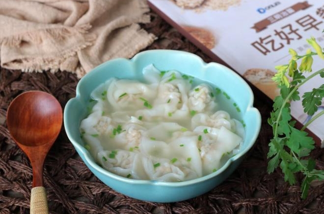 鲜肉元宝馄饨