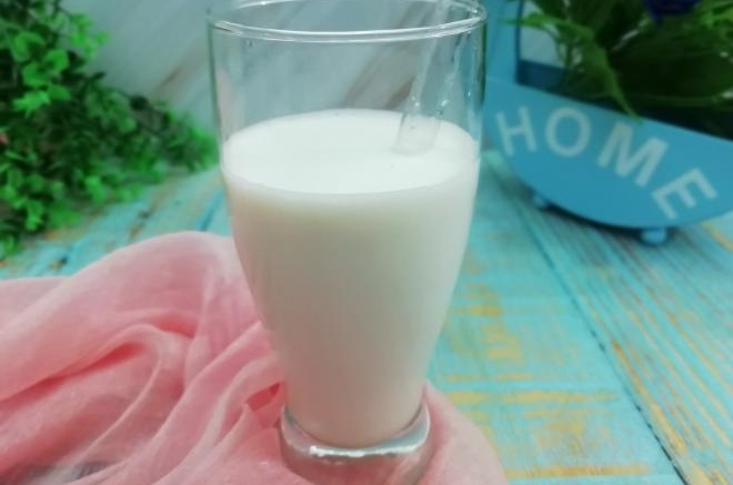 牛奶莲藕汁