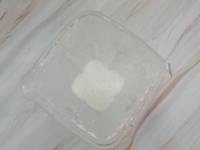 打好的牛奶莲藕汁