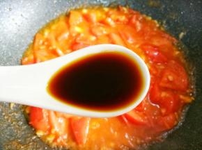 两勺生抽。