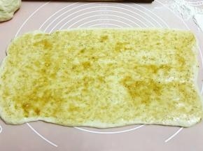 刷上鸡蛋料