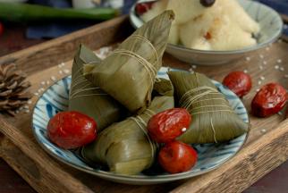 包粽子不仅有窍门，煮粽子也要有技巧，这样才会香甜软糯更好吃。