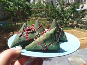 糯米红枣粽子成品图