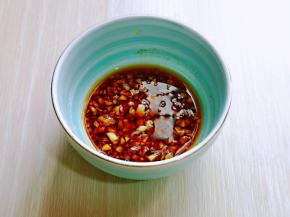 搅拌均匀备用。